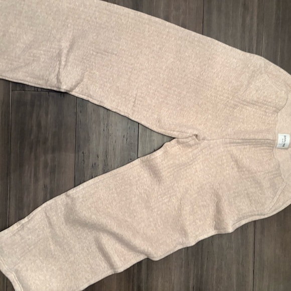 Aerie Soft Beige Lounge Pants - Picture 1 of 4